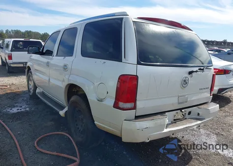 2004 Cadillac Escalade Standard from USA, damaged, VIN 1GYEC63T84R319115